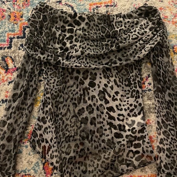 Black and White Cheetah Bodysuit Size Small - Picture 2 of 3